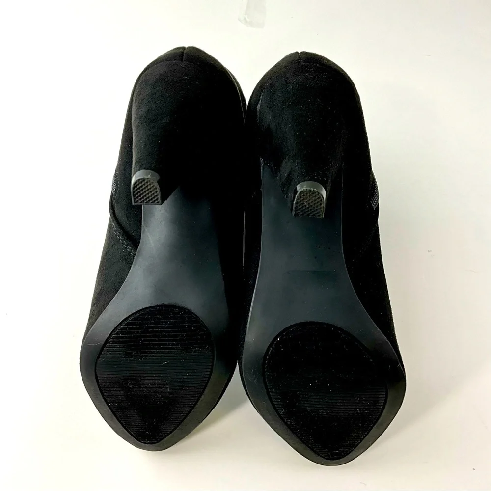 APT. 9 Black Bootie heel Size‎ 6M